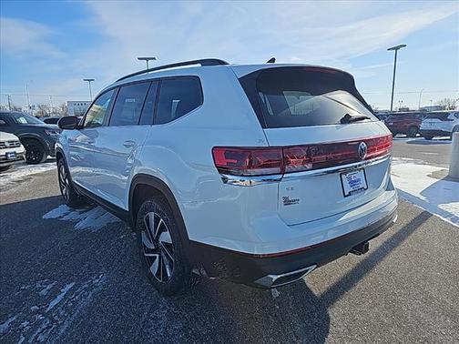 2025 Volkswagen Atlas 2.0T SE w/Technology 4MOTION
