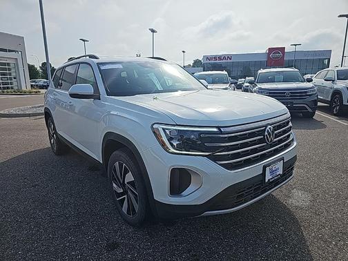2025 Volkswagen Atlas 2.0T SE w/Technology 4MOTION