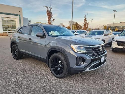 2026 Volkswagen Atlas Cross Sport 2.0T SE w/Technology 4MOTION