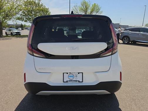 Clear White/Black Roof 2025 Kia Soul S