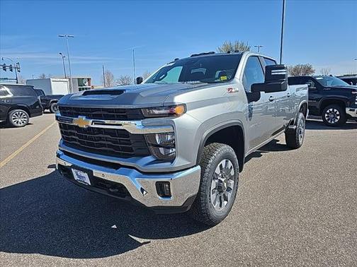 2025 Chevrolet Silverado 3500 LT