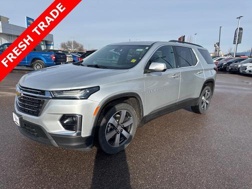 2022 Chevrolet Traverse LT Leather