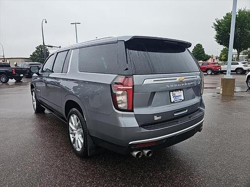 2021 Chevrolet Suburban 4WD High Country