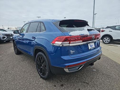 2025 Volkswagen Atlas Cross Sport 2.0T SE w/Technology 4MOTION