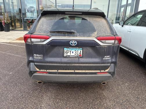 2021 Toyota RAV4 Hybrid SE