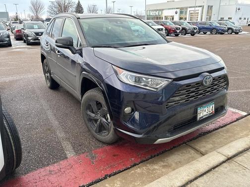 2021 Toyota RAV4 Hybrid SE