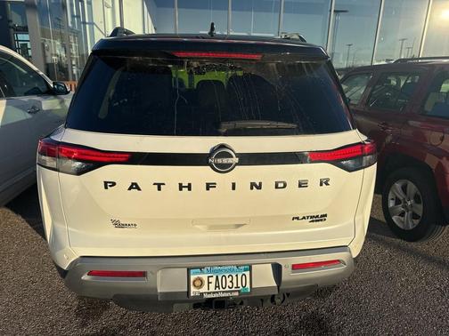2024 Nissan Pathfinder Platinum 4WD