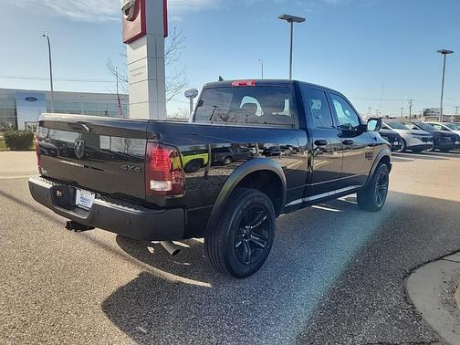 2024 RAM 1500 Classic Warlock Quad Cab 4x4 6'4' Box