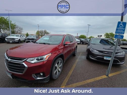 Cajun Red Tintcoat 2019 Chevrolet Traverse LT