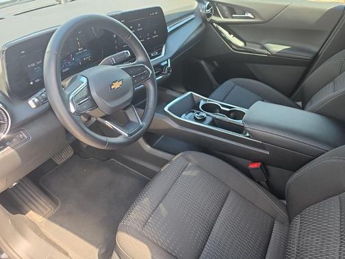 Mosaic Black Metallic 2026 Chevrolet Equinox 1LT