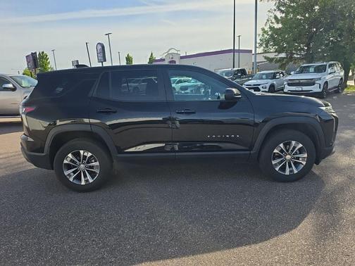 Mosaic Black Metallic 2026 Chevrolet Equinox 1LT
