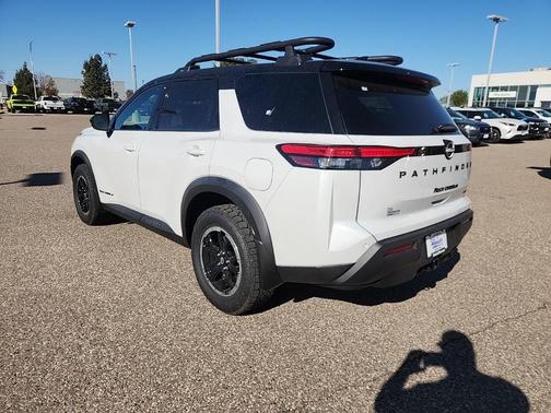 2025 Nissan Pathfinder Rock Creek 4WD