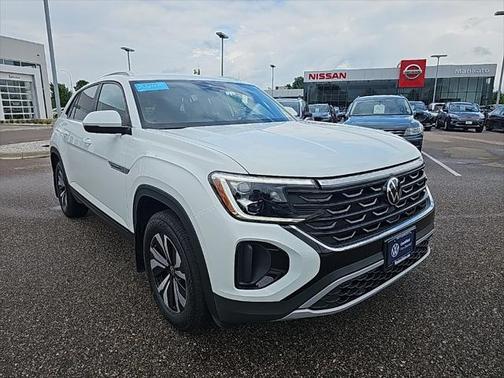 2024 Volkswagen Atlas Cross Sport 2.0T SE