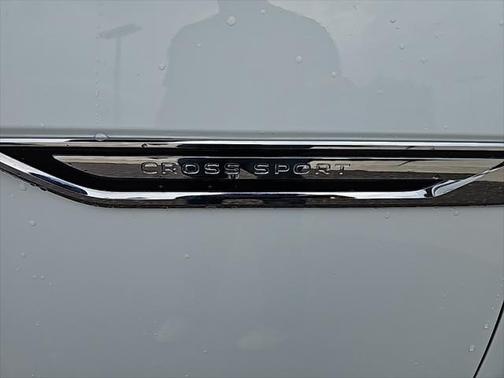 2024 Volkswagen Atlas Cross Sport 2.0T SE