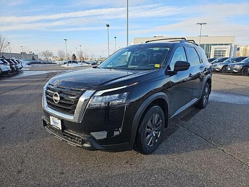 2025 Nissan Pathfinder SV 4WD