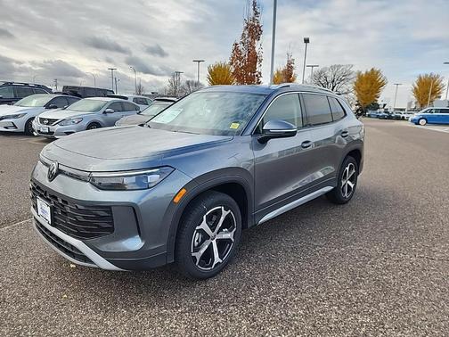 2026 Volkswagen Tiguan 2.0T SE 4MOTION