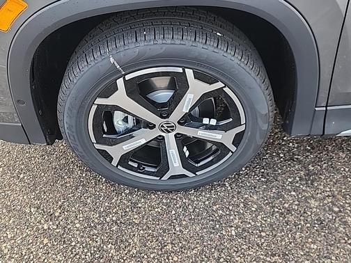 2026 Volkswagen Tiguan 2.0T SE 4MOTION