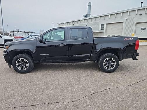 Black 2022 Chevrolet Colorado Z71