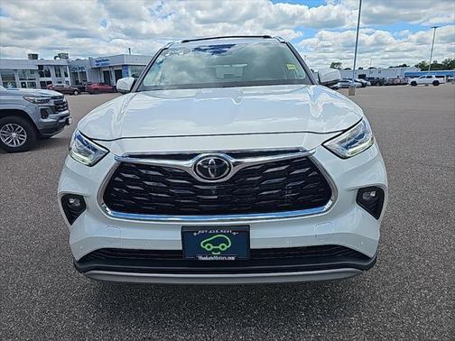 2021 Toyota Highlander Platinum