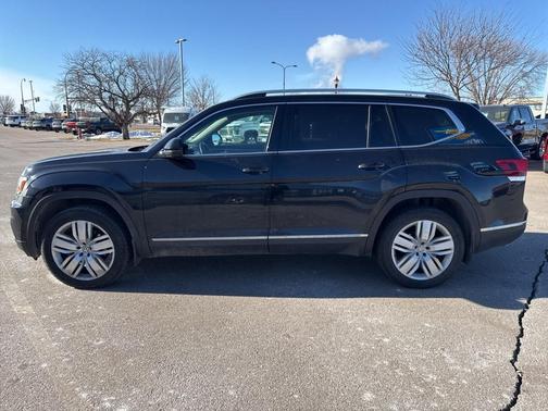 2018 Volkswagen Atlas 3.6L SEL Premium