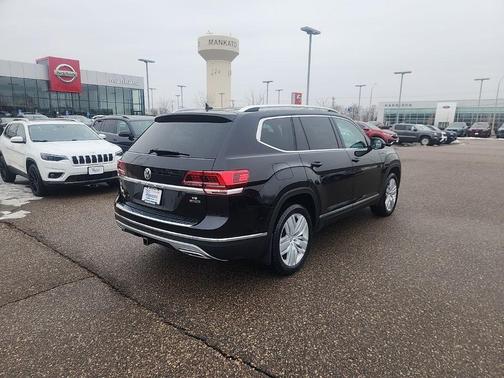 2018 Volkswagen Atlas 3.6L SEL Premium