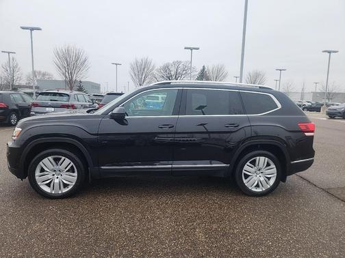 2018 Volkswagen Atlas 3.6L SEL Premium