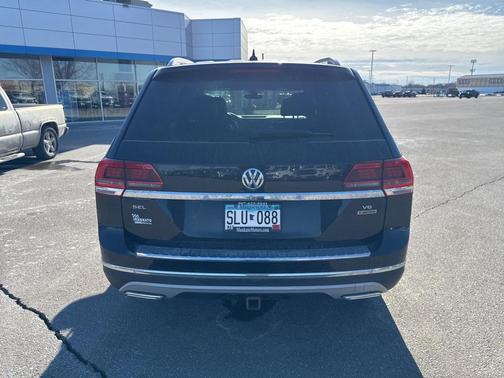 2018 Volkswagen Atlas 3.6L SEL Premium