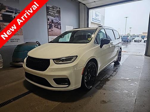 2025 Chrysler Pacifica Limited