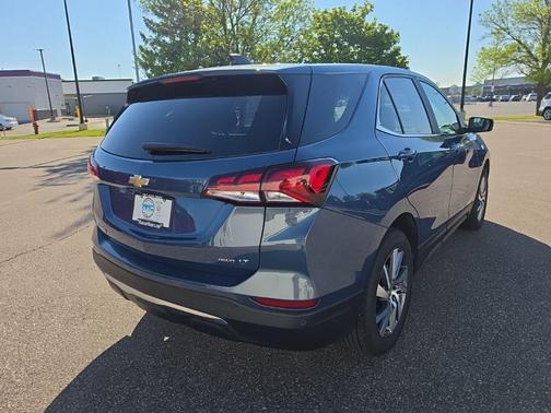 Lakeshore Blue 2024 Chevrolet Equinox 1LT