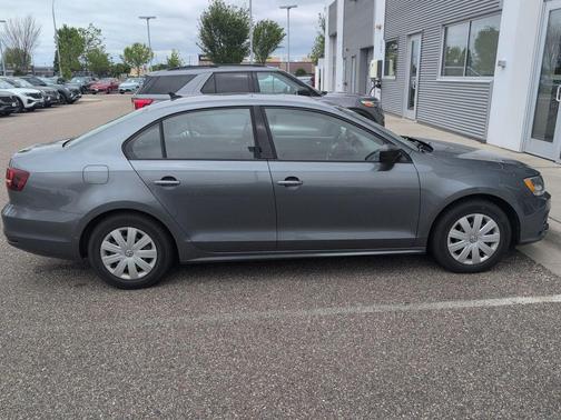 Platinum Gray Metallic 2016 Volkswagen Jetta 1.4T S