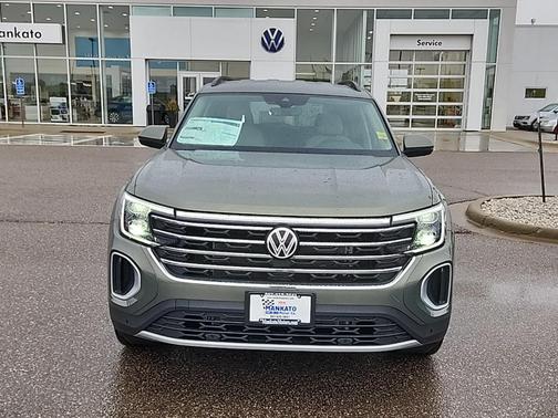 2026 Volkswagen Atlas 2.0T SE w/Technology 4MOTION