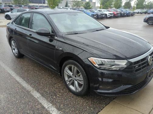 2021 Volkswagen Jetta 1.4T R-Line