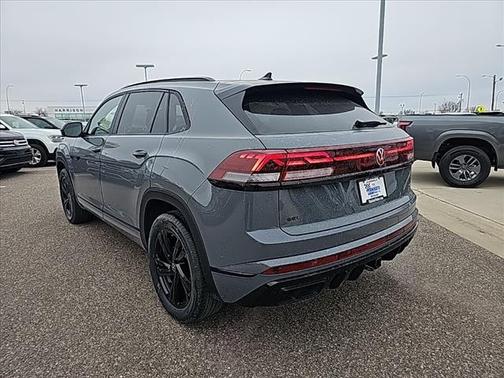 2025 Volkswagen Atlas Cross Sport 2.0T SEL