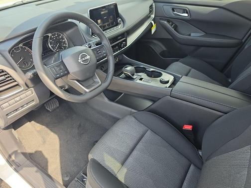 White Pearl 2026 Nissan Rogue SV