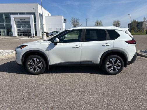 Pearl White 2023 Nissan Rogue SV