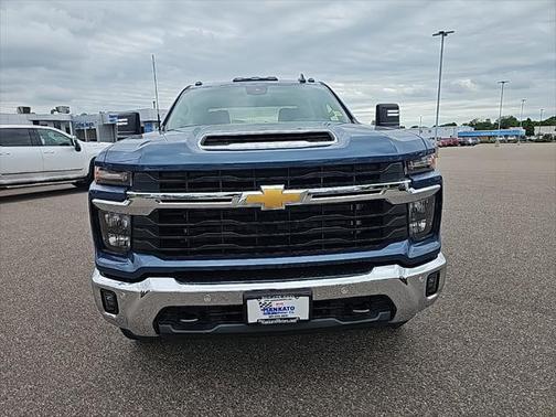 2025 Chevrolet Silverado 3500 LT