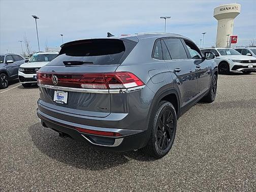 2025 Volkswagen Atlas Cross Sport 2.0T SE w/Technology 4MOTION