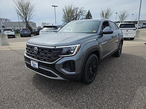 2025 Volkswagen Atlas Cross Sport 2.0T SE w/Technology 4MOTION