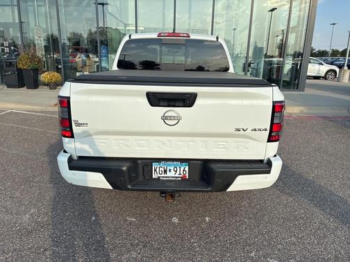 2023 Nissan Frontier SV