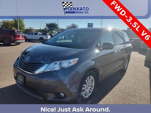 2014 Toyota Sienna XLE