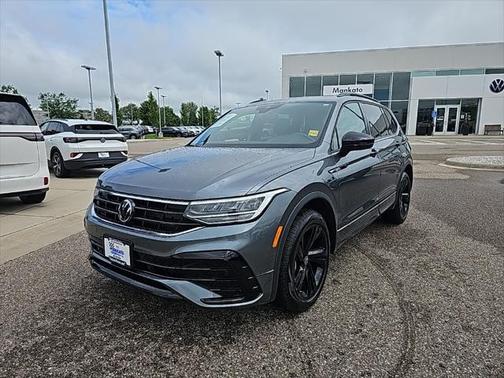 2024 Volkswagen Tiguan 2.0T SE R-Line Black 4MOTION