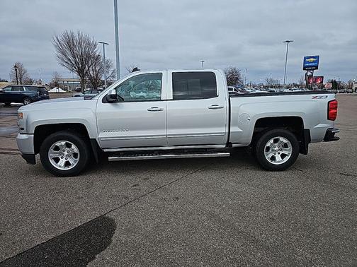 2017 Chevrolet Silverado 1500 2LT