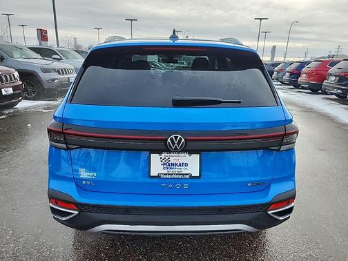 2026 Volkswagen Taos SEL