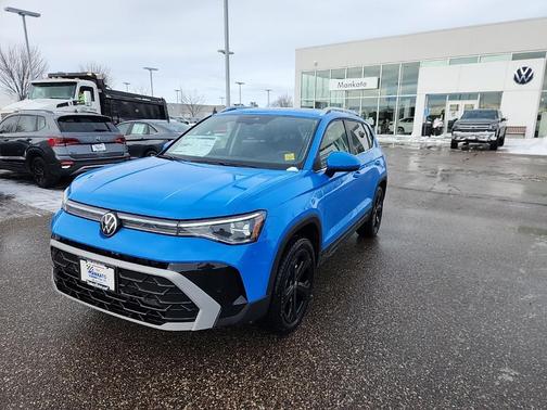 2026 Volkswagen Taos SEL