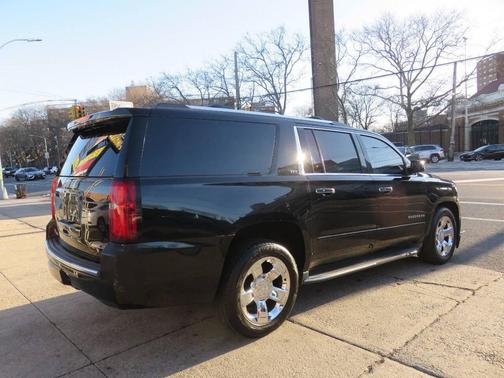 2016 Chevrolet Suburban LTZ