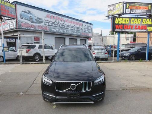Onyx Black Metallic 2018 Volvo XC90 T6 Momentum