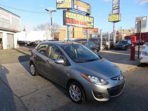 2014 Mazda Mazda2 Sport