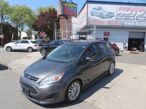 Magnetic Metallic 2017 Ford C-Max Hybrid SE