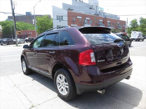 2011 Ford Edge SE