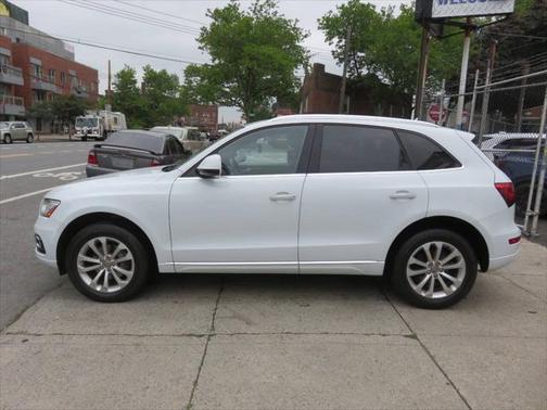 2016 Audi Q5 2.0T Premium Plus